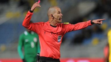 Photo of جنوب إفريقي يقود قمة الأهلي والوداد