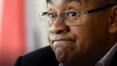 Photo of أحمد أحمد خارج سباق رئاسة “الكاف”