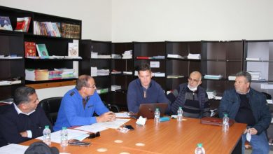 Photo of لجنة ثلاثية من الإدارة التقنية تزور مدرسة “الماط”