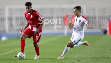 Photo of لاعبان متألقان بالوداد والرجاء يتنافسان على لقب أفضل ظهير أيمن في إفريقيا