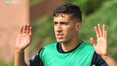 Photo of مكعازي نسرا لمباراة الرجاء ووفاق سطيف