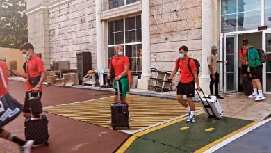 Photo of إعفاء بعثة المنتخب الوطني من الإجراءات الإدارية بالمطار