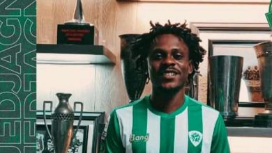 Photo of مولودية وجدة يضم لاعبا إيفواريا لصفوفه