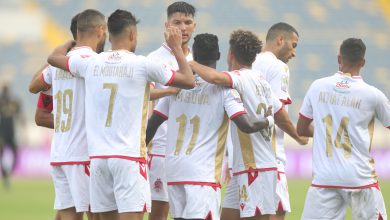 Photo of لقجع يجتمع بلاعبي الوداد قبل قمة الأهلي المصري