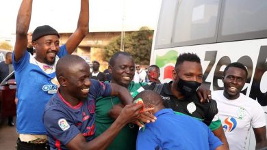 Photo of بالفيديو.. استقبال حار لكوياطي بغينيا.. والرجاء ”فرقة مشهورة”
