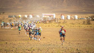 Photo of رشيد المرابطي وٱنا كوميت يسيطران على أولى مراحل ماراطون الرمال