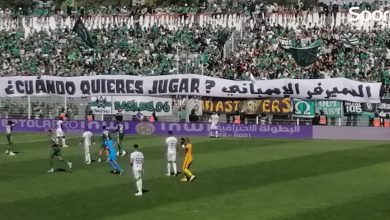 Photo of فيديو خاص.. لاعبو الرجاء يرفضون التوجه لمستودع الملابس خوفا من الاعتداء عليهم من قبل جماهير الفريق