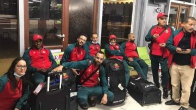 Photo of الجزائر تحتجز الوفد الصحافي المغربي بمطار وهران وتمنعه من مغادرته