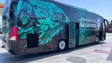 Photo of صورة.. البدراوي يكشف الحلة الجديدة لحافلة الرجاء ويقول نصلح ما أفسده الدهر والبشر بالرجاء