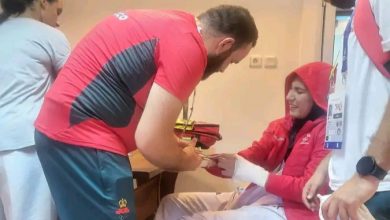 Photo of فيديو مؤثر.. البطلة المغربية أبوفارس تنسحب من النزال بعد تعرضها للإصابة بتركيا