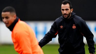 Photo of عادل رمزي مرشح بقوة لخلافة النفطي بالوداد