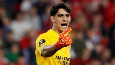 Photo of بعد إصابته القوية.. بونو يستأنف تداريبه مع إشبيلية