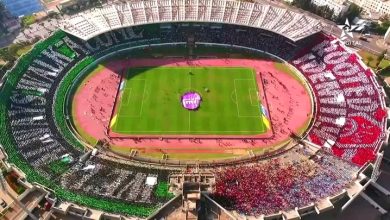 Photo of فيديو.. إبداع كبير لجماهير الرجاء بتيفو رائع يغطي المكانة والمدرجات الجانبية