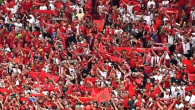 Photo of فيديو.. تدفق جماهيري كبير لمشجعي الأسود وأجواء رائعة قبل قمة إسبانيا