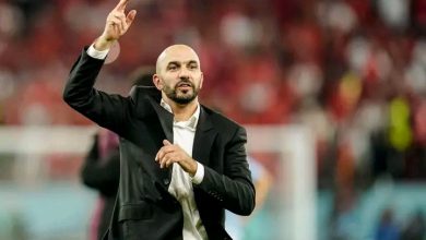 Photo of فيديو.. كلمات مؤثرة من الركراكي للاعبين بعد الهزيمة أمام فرنسا في نصف نهائي المونديال