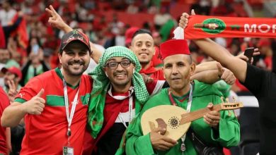 Photo of فيديو.. الجماهير المغربية تحج بأعداد غفيرة لتشجيع الأسود في مواجهة فرنسا