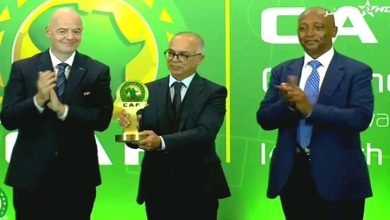 Photo of فيديو.. لحظة تسلم بنموسى جائزة التميز التي منحها الكاف للملك محمد السادس