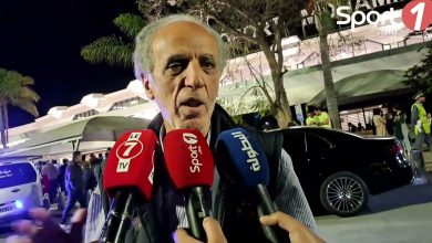 Photo of فيديو.. سمير عدلي المدير الإداري للأهلي: “حظينا باستقبال رائع من الرجاء ونحترم كثيرا الأندية المغربية”