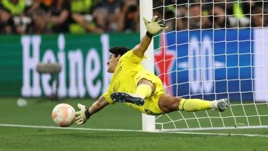 Photo of بونو والنصيري احتياطيان مع إشبيلية أمام سوسييداد
