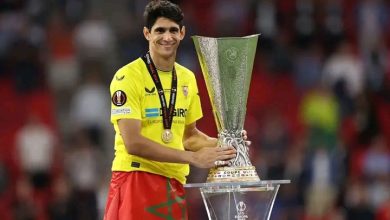 Photo of 4 أندية تطلب ود بونو خلال الميركاتو الصيفي