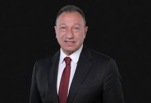 Photo of الخطيب يرافق بعثة الأهلي المسافرة إلى المغرب