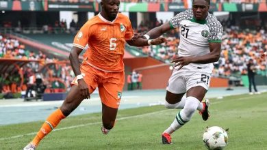 Photo of منتخب نيجيريا يغادر ليبيا بعد الانتظار بمطار الأبرق لـ16 ساعة