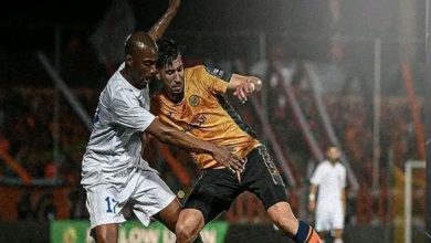 Photo of “كاف” يضرب بقوة ويوقف لاعبيْن من أبوسليم لـ12 مباراة و4 مباريات للعرجون