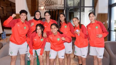 Photo of بعثة المنتخب النسوي تصل إلى الجزائر