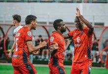 Photo of أولمبيك آسفي يعود بفوز ثمين من مالي أمام جوليبا