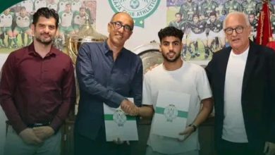 Photo of الرجاء يعلن تمديد عقد لاعب شاب