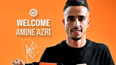 Photo of نهضة بركان يعلن التعاقد مع عزري